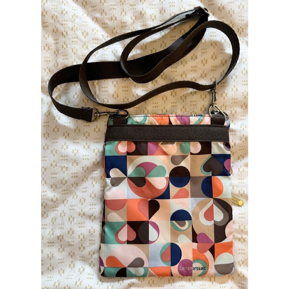 LeSportSac 3-Zip Crossbody Heart Pattern Nylon Bag (sporty 90s y2k) - Picture 3 of 4